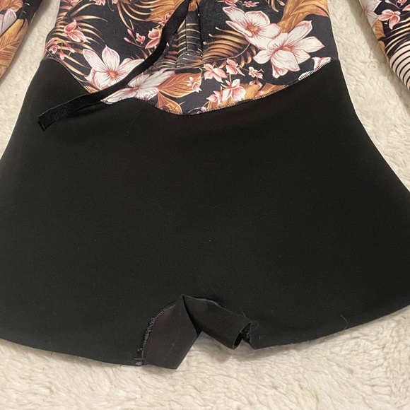 Women's Playa Bella G-Bomb Long Sleeve Leonard Back Zip Spring Wetsuit - Picture 3 of 4